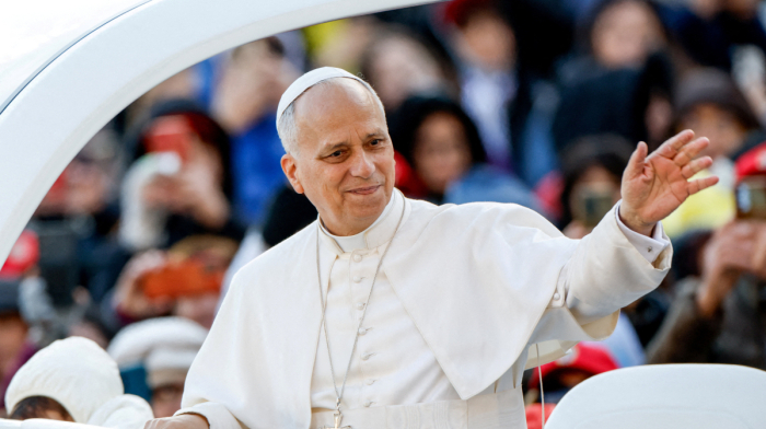 Pope Leo makes first overseas trip with Türkiye visit focused on unity and Middle East peace