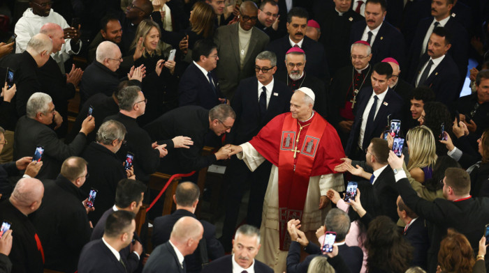 Pope Leo meets Middle East Christian leaders, condemns religious violence