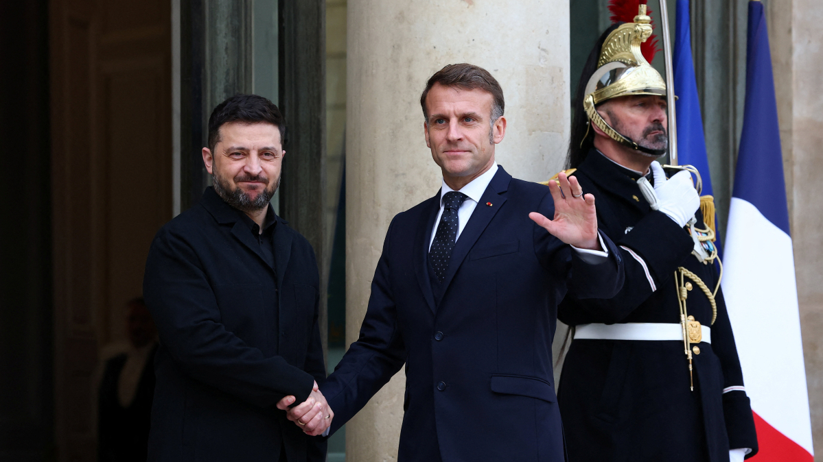 Ukraine's Zelenskyy concludes peace talks with Macron at Élysée Palace