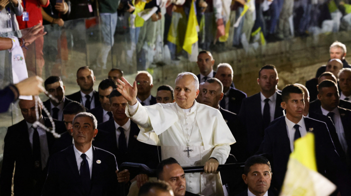 Pope Leo arrives at Martyrs’ Square in Beirut for interreligious meeting