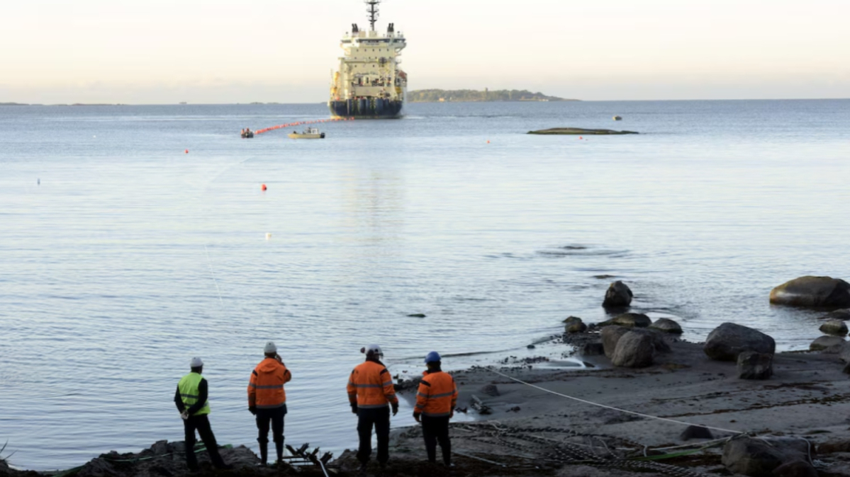 EU moves to sideline Russia with Black Sea submarine cable endorsement
