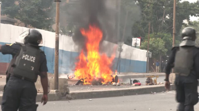Clashes erupt at Senegal’s main university over stipends