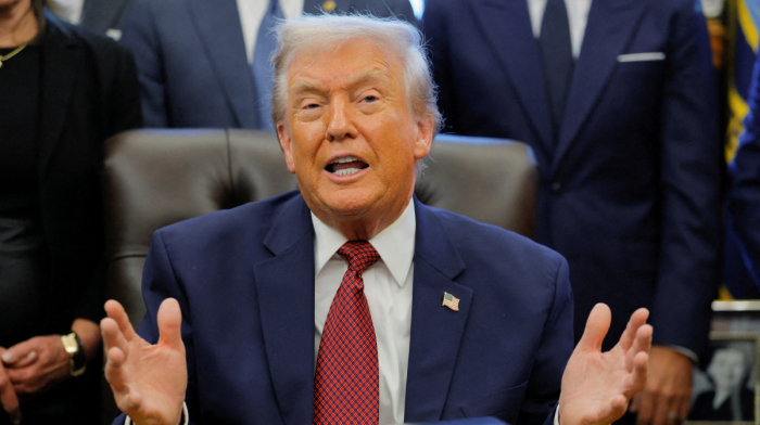 Trump claims Russia 'very strongly' wants peace in Ukraine after meeting with Putin's envoys