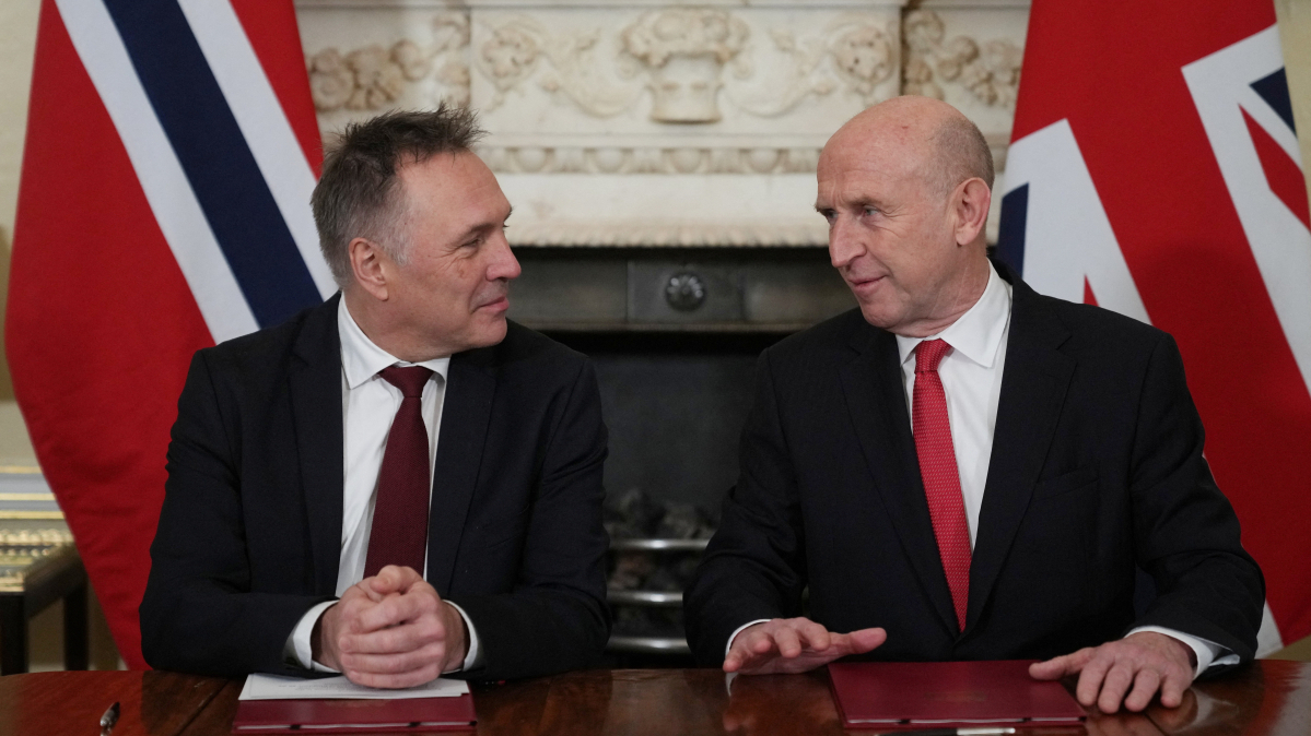 UK and Norway form naval alliance to counter Russian submarine activity