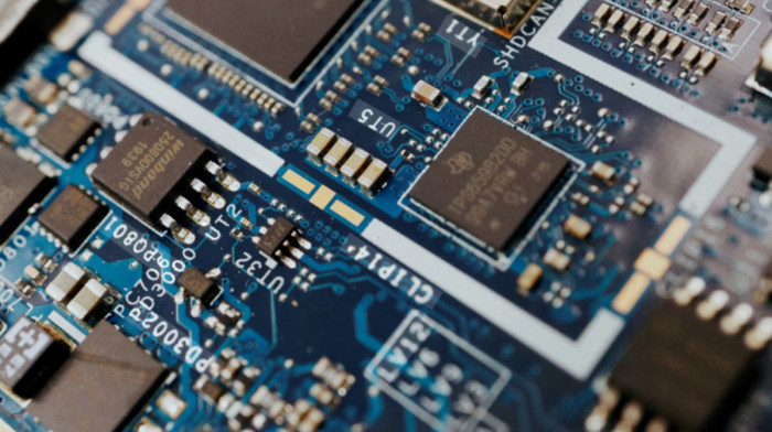 Senators unveil bill to keep Trump from easing curbs on AI chip sales to China