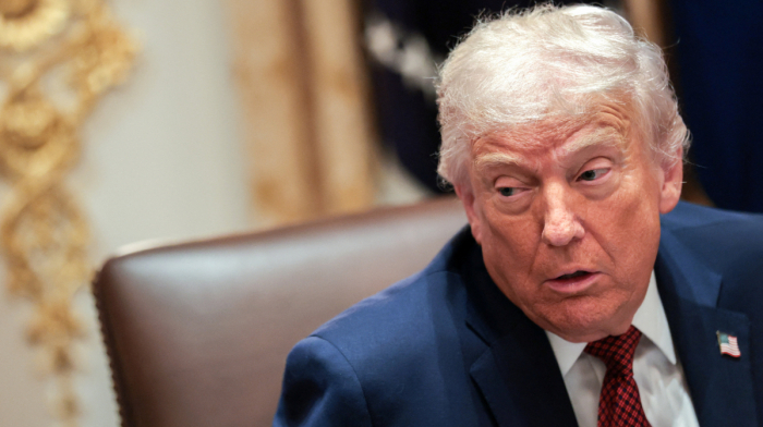 Trump unveils $12 billion aid package for farmers hit by trade war