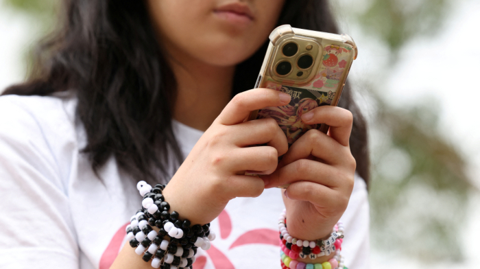 Australia begins enforcing world-first teen social media ban
