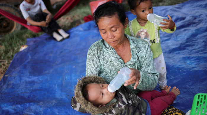 Trump to make phone call to end Thai-Cambodia fighting