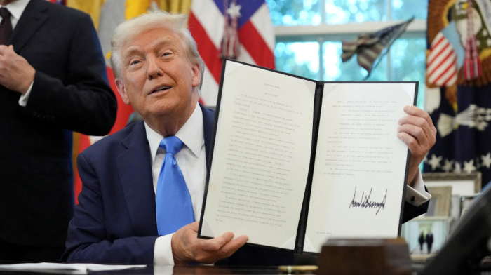 Trump launches $1M ‘gold card’ visa