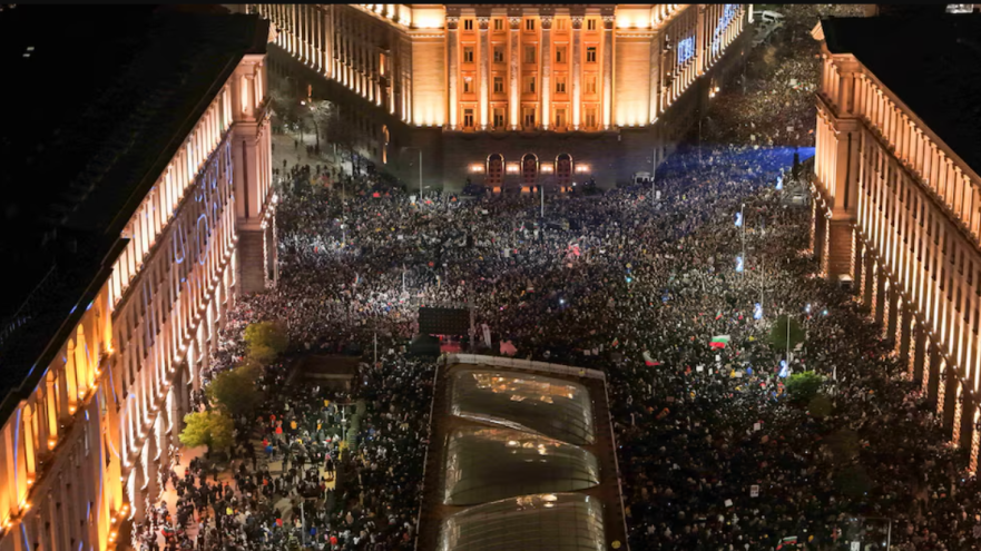 Bulgarian government resigns amid protests, on eve of euro entry