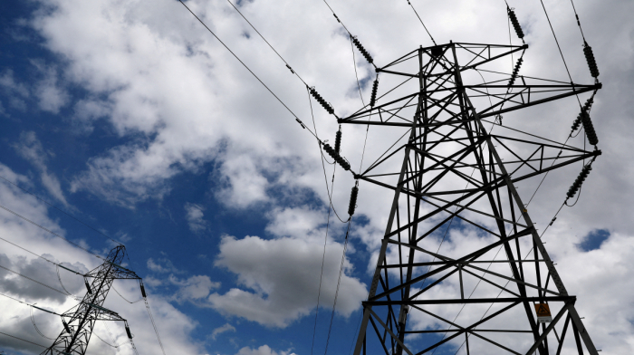 Uzbekistan expands electricity exports to Tajikistan