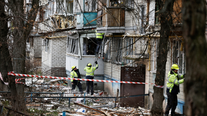 Russian air attack on Ukraine kills three