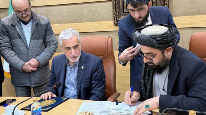 Afghanistan and Iran sign cooperation agreement on food, pharmaceuticals