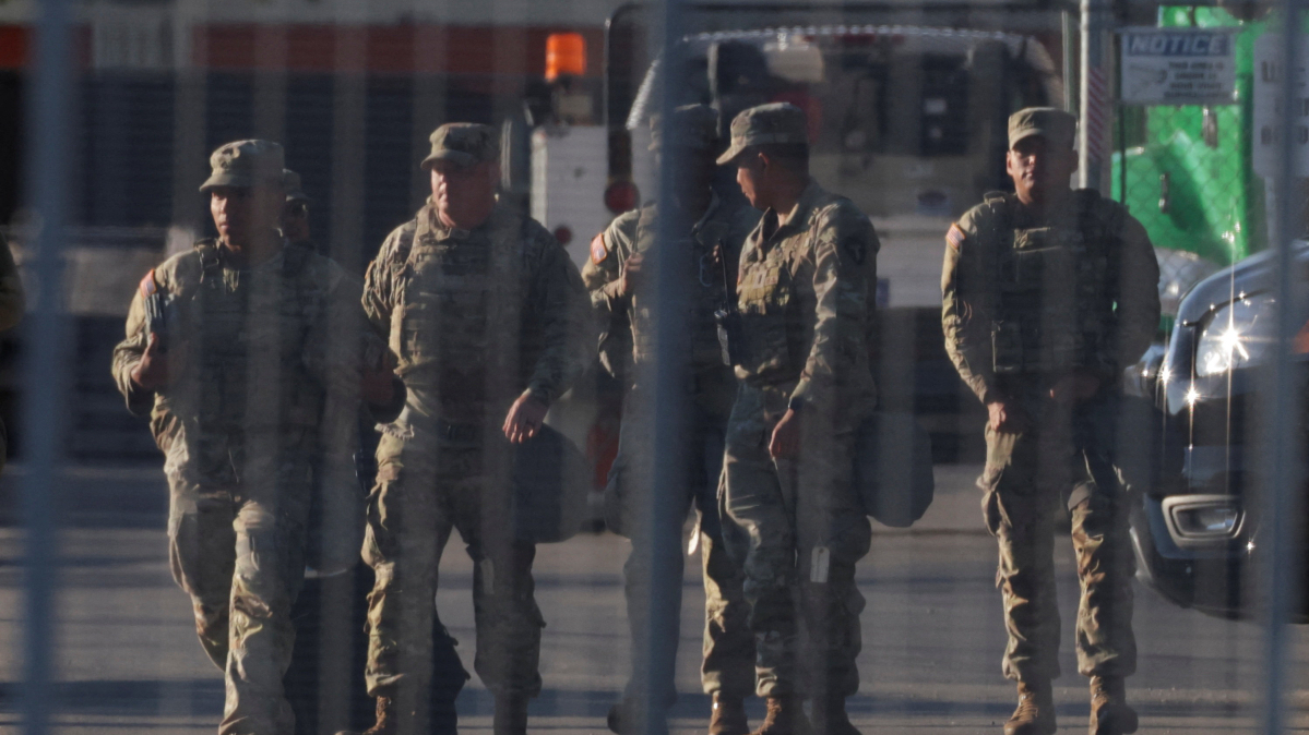 U.S. Supreme Court rejects Trump's military deployment in Chicago area, for now