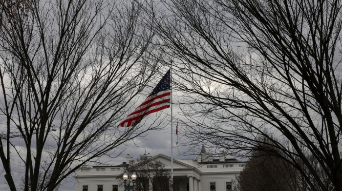 White House orders military to focus on 'quarantine' of Venezuela oil