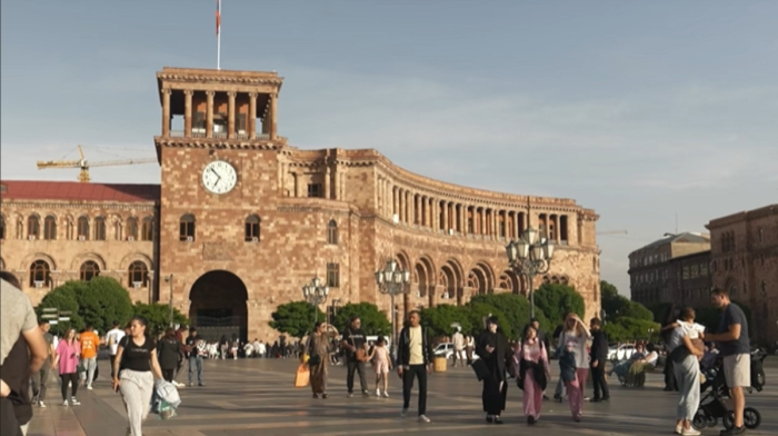 Security tops list of Armenians’ concerns, opinion poll shows