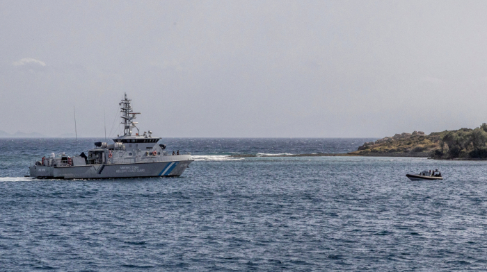 One dead, three missing after migrant boat sinks off Samos