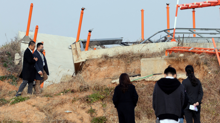 Families visit Jeju Air crash site on first anniversary