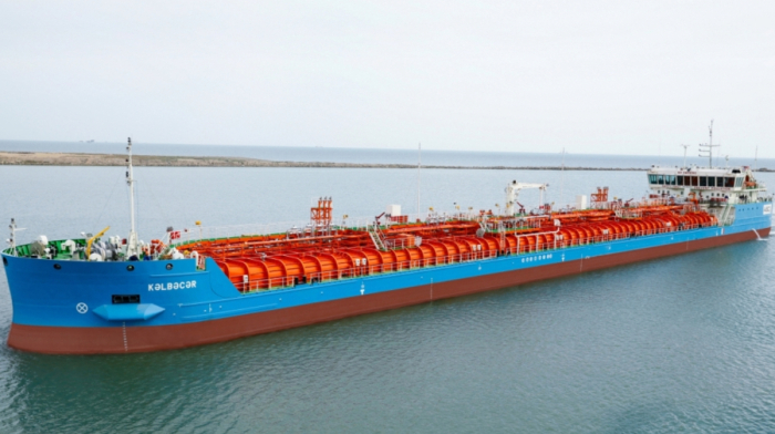 Azerbaijan’s tanker anchor chain entangles Turkish tanker’s propeller