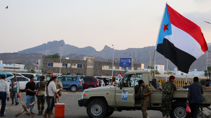 Yemen government accuses UAE-backed separatists of cutting off Aden