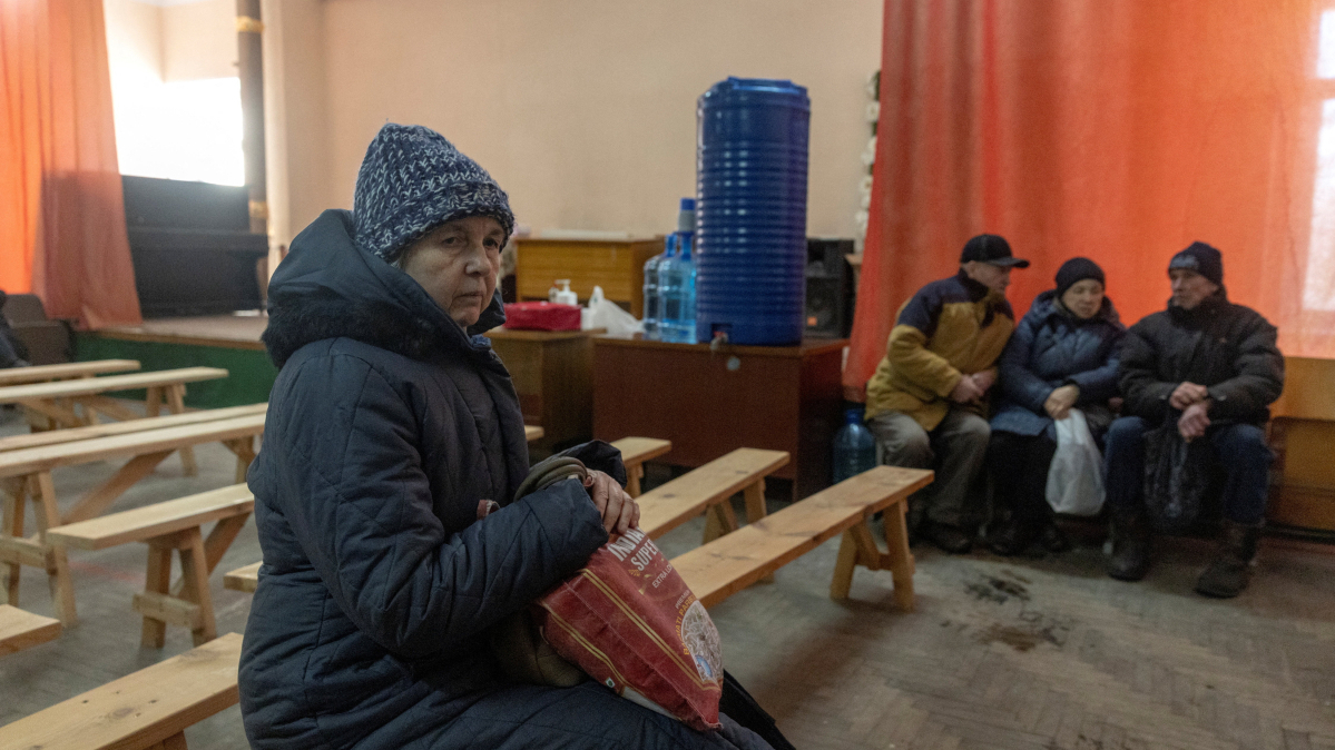 More than 1,000 Kyiv buildings still without heat after Russian strikes