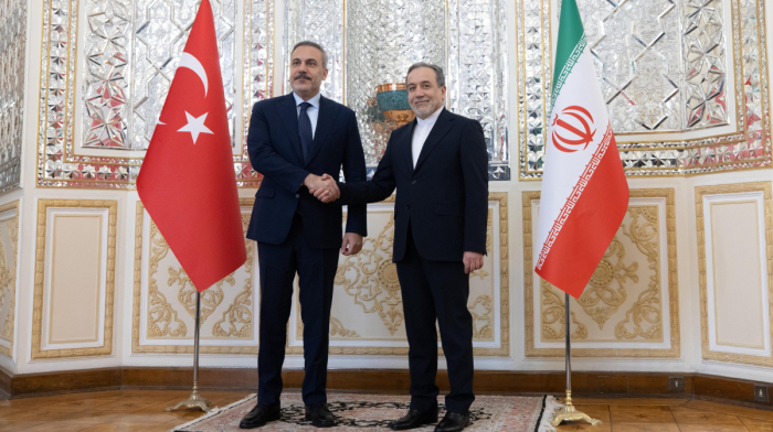 Türkiye warns against foreign intervention in Iran amid fears of looming US attack