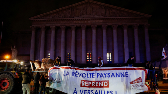 French farmers stage new Paris protest against EU-Mercosur trade deal