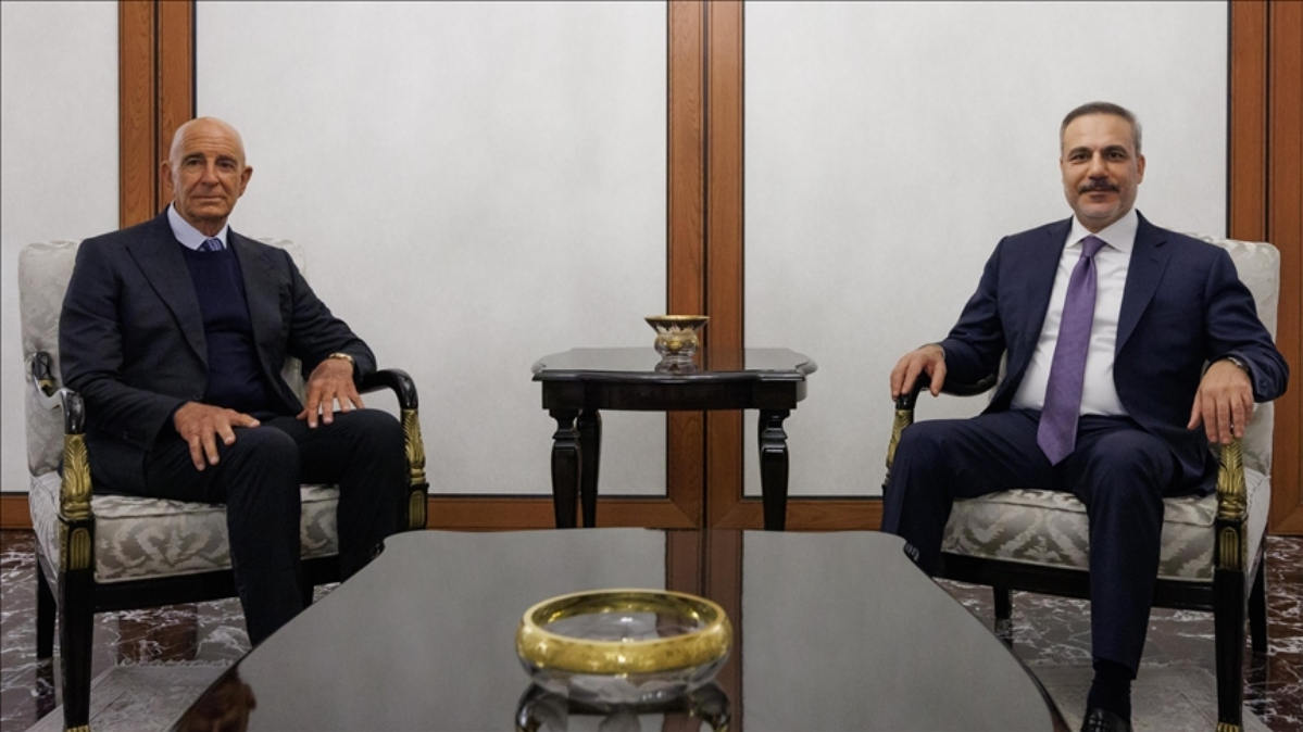 Türkiye sees flurry of diplomatic activity as region braces for possible conflict