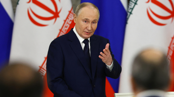 Putin seeks mediator role between Iran and Israel