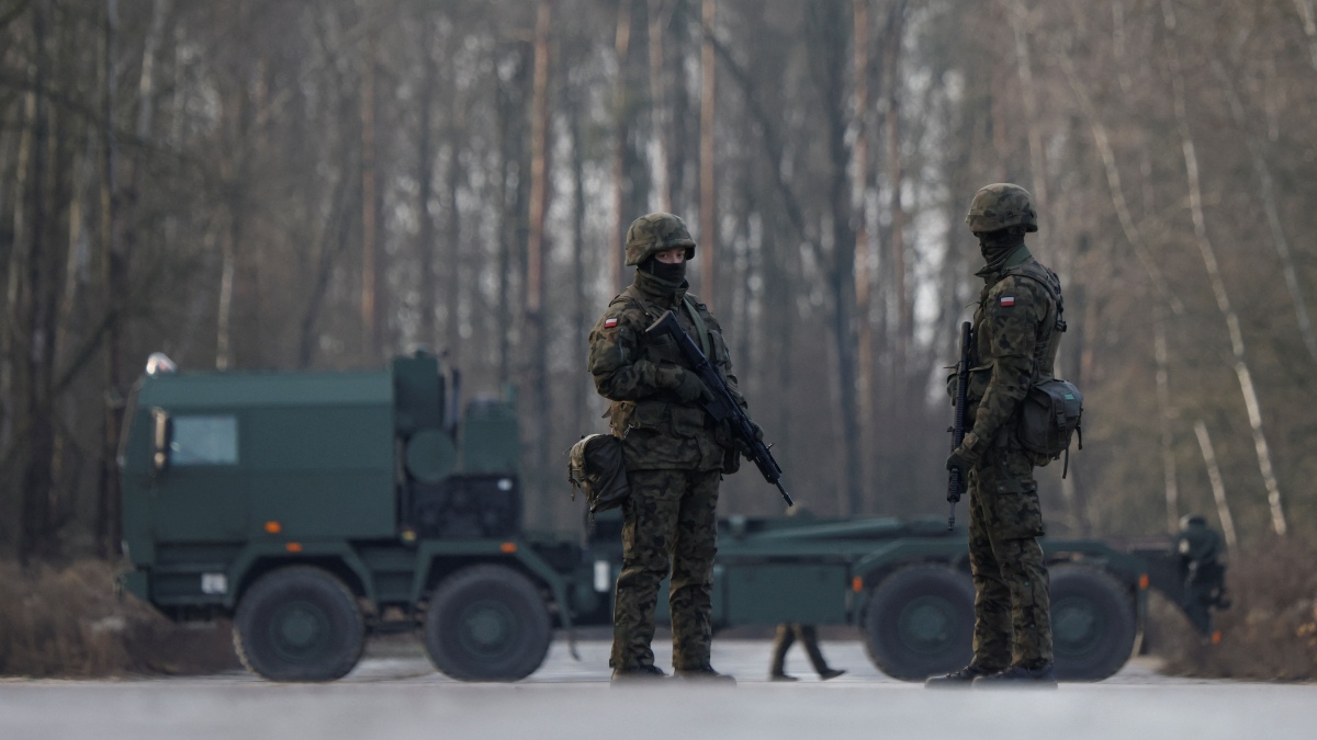 Poland to boost army to 500,000 troops by 2039 amid Russia tensions