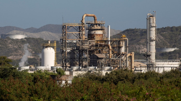 Venezuelan oil exports progressing slowly under supply deal with U.S.