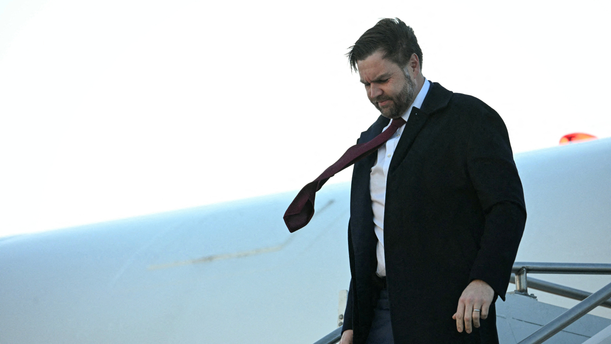 JD Vance defends ICE during visit to Minneapolis after weeks of unrest
