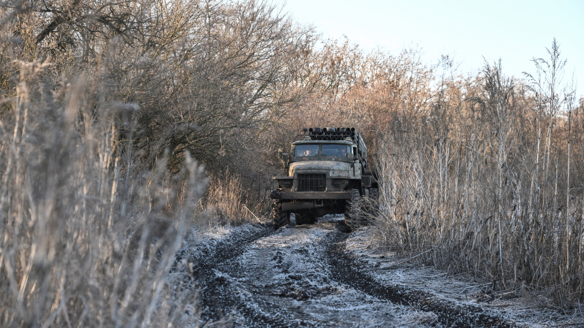 Moscow says Ukraine conflict settlement hinges on territorial terms