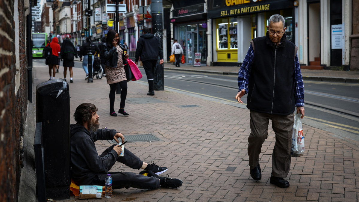Millions in UK sink into deepest poverty in decades, report warns