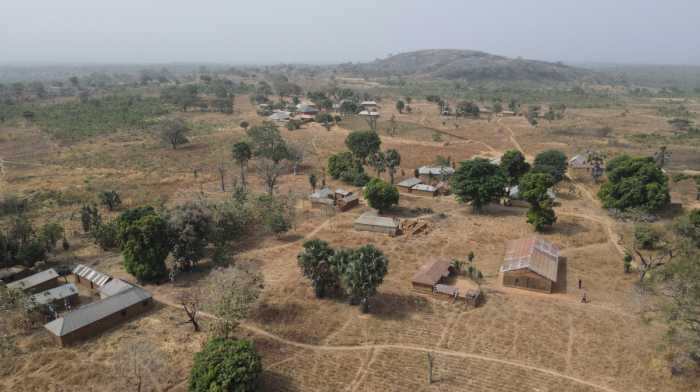 Nigerian army rescues 11 victims after night operation