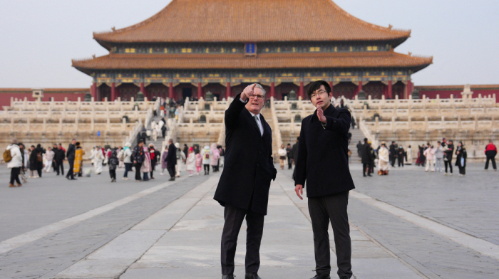 China eases visa rules for UK citizens during PM’s Beijing trip