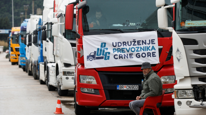 Balkan truck blockades ease after EU unveils more flexible visa plan