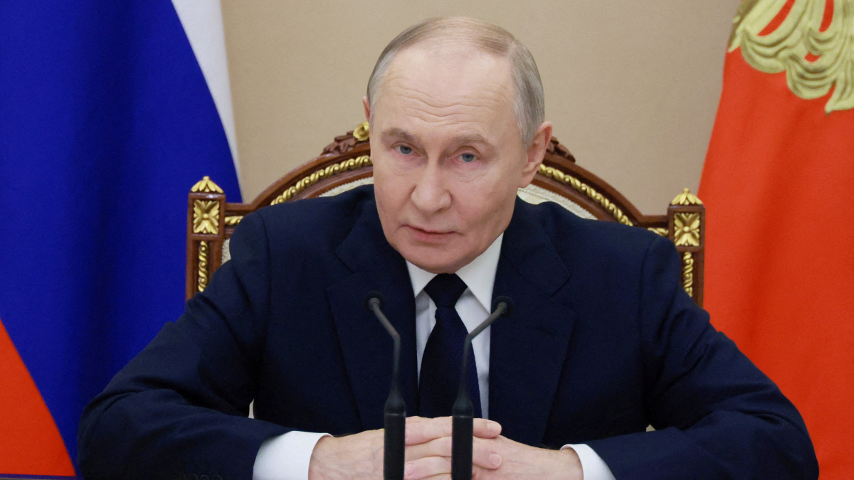 Putin says Russia earned more than $15 billion from arms exports in 2025