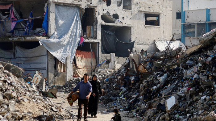 Israeli strikes kill 18 people in Gaza despite ceasefire