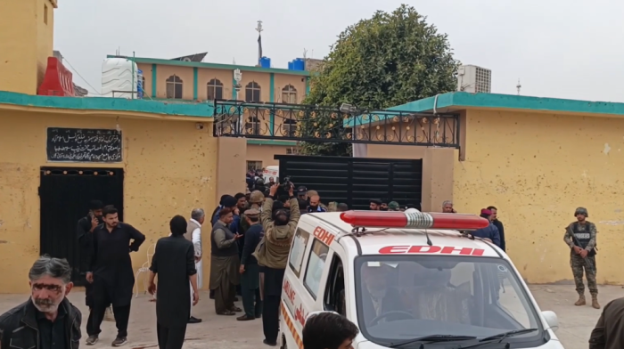 At least 30 killed in Islamabad mosque explosion during Friday prayers