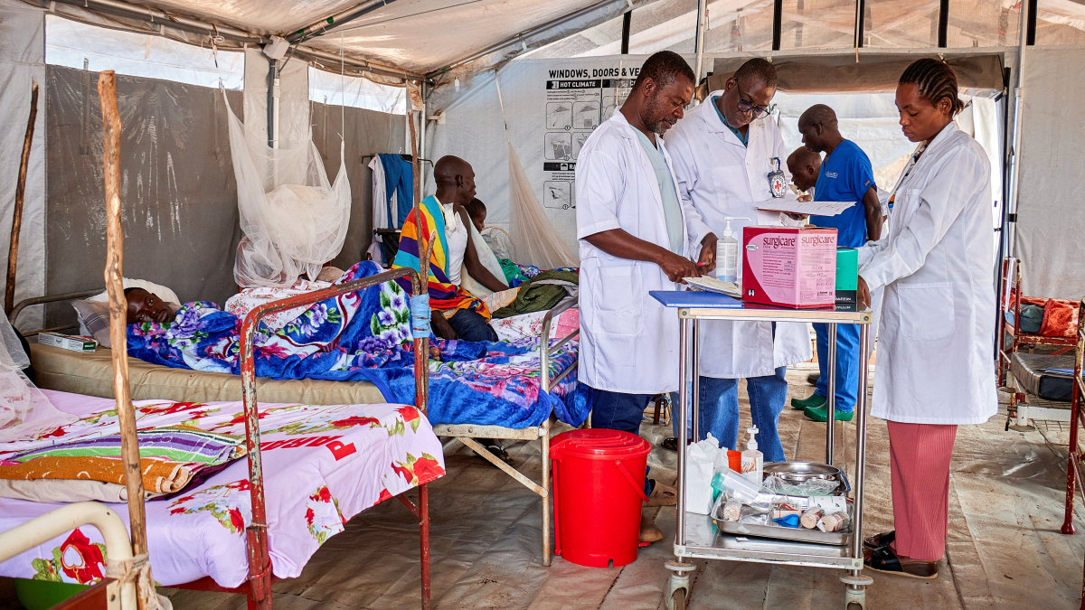 Clashes surge in eastern DR Congo as hospitals struggle to cope