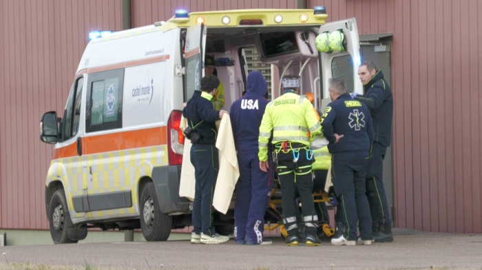 U.S. ski legend Lindsey Vonn undergoes surgery after Olympic downhill crash in Italy