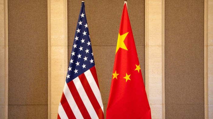 China tells banks to curb U.S. bond buying