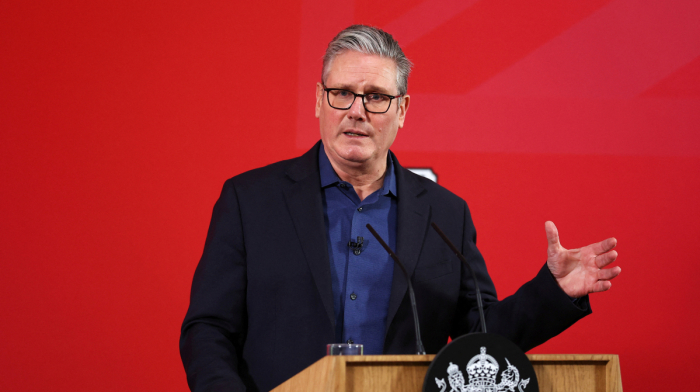 Growing pressure on Starmer as internal support shows signs of strain