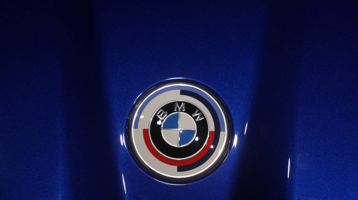 BMW recalls hundreds of thousands of cars due to fire risk