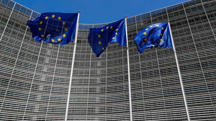 Belgian police raid European Commission over property sale probe