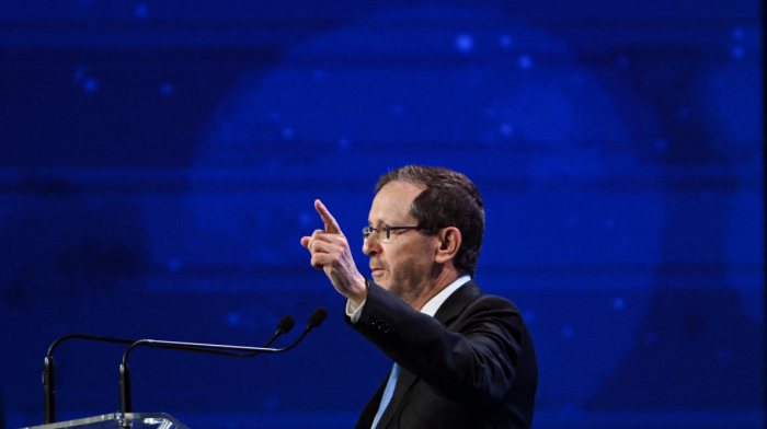 Trump calls Israeli president ‘disgraceful’ over refusal to pardon Netanyahu