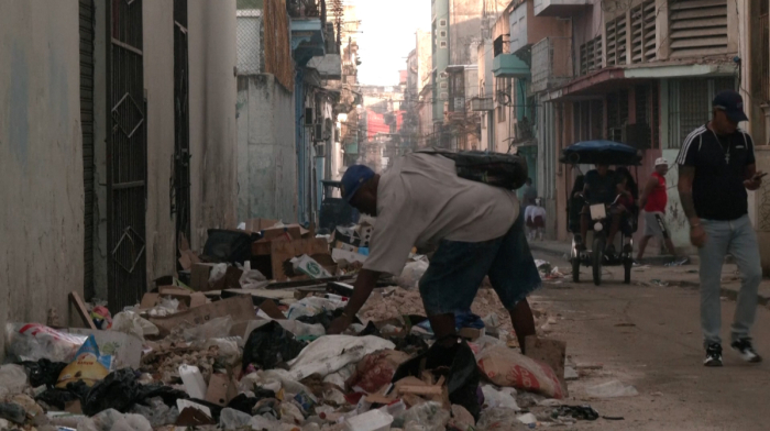 Cuba fuel crisis turns into waste emergency as trash piles up in Havana amid energy blockade