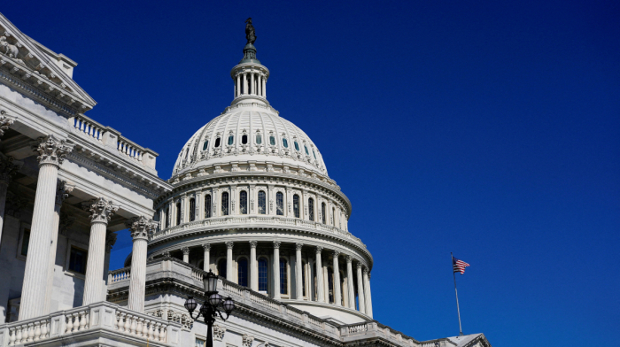 Man with loaded shotgun and tactical gear arrested near U.S. Capitol, police say