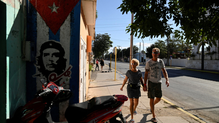 Putin: U.S. sanctions on Cuba are 'unacceptable'